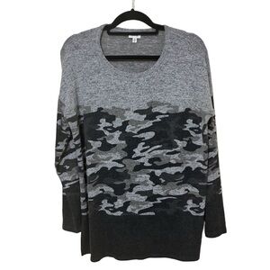 BKE Long Sleeve Camoflauge Sweater Women’s S Black Gray Round Neck